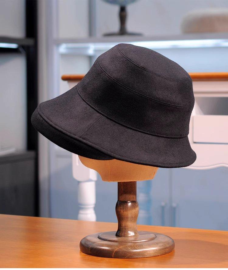 Vintage-Inspired Cloche Hat - Mspineapplecrafts