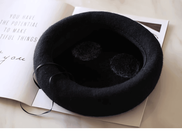 Cute Black Coal Ball Eyes Painter Hat - Mspineapplecrafts