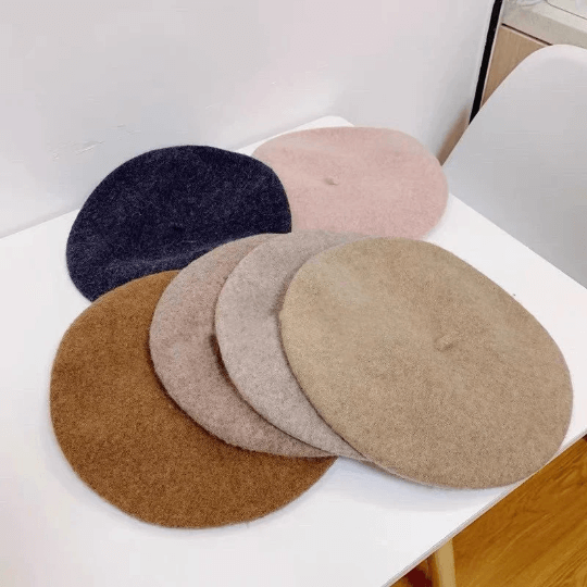 Oversized Beret for Women(Fits for large head), Made with 100% wool.