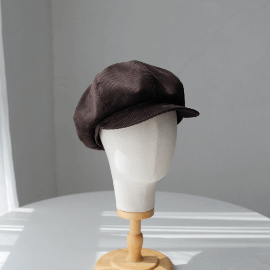 Slouchy Velvet Newsboy Cap for Women.