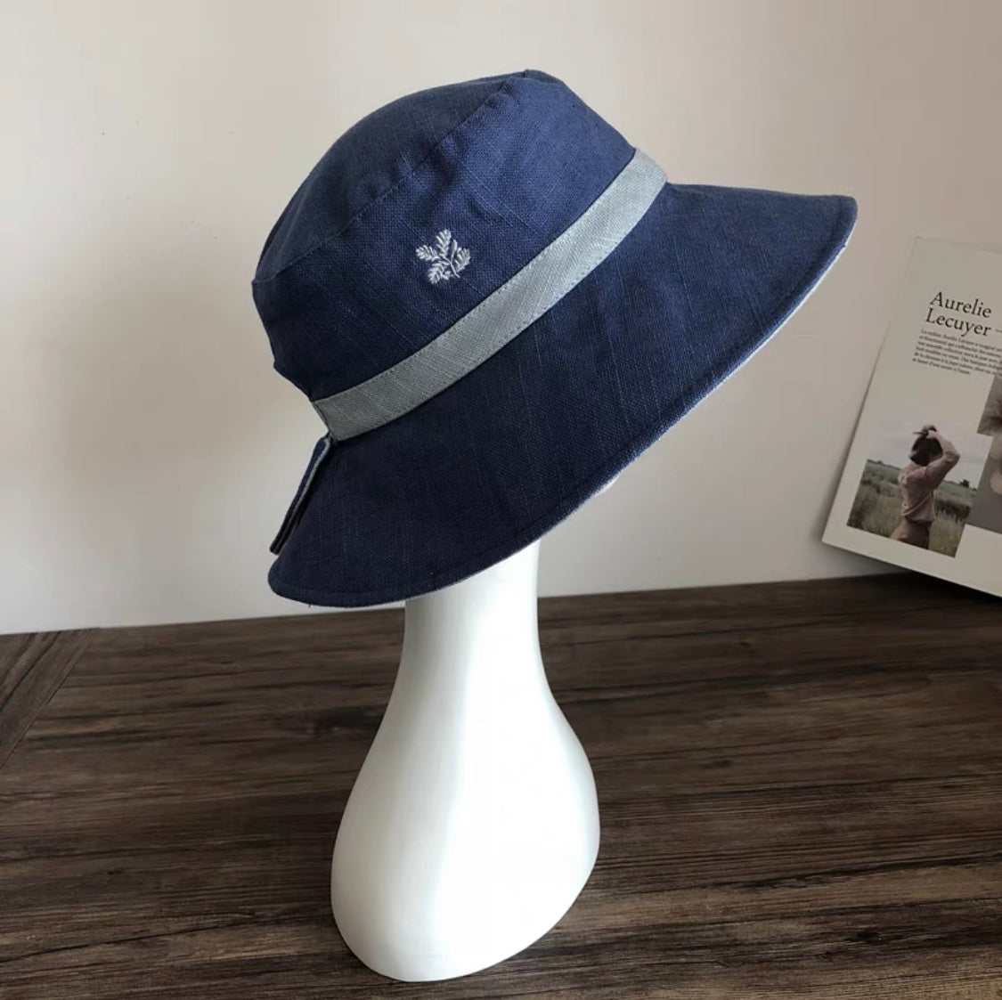 Reversible Pony Tail Sun Hat with Flower Print.