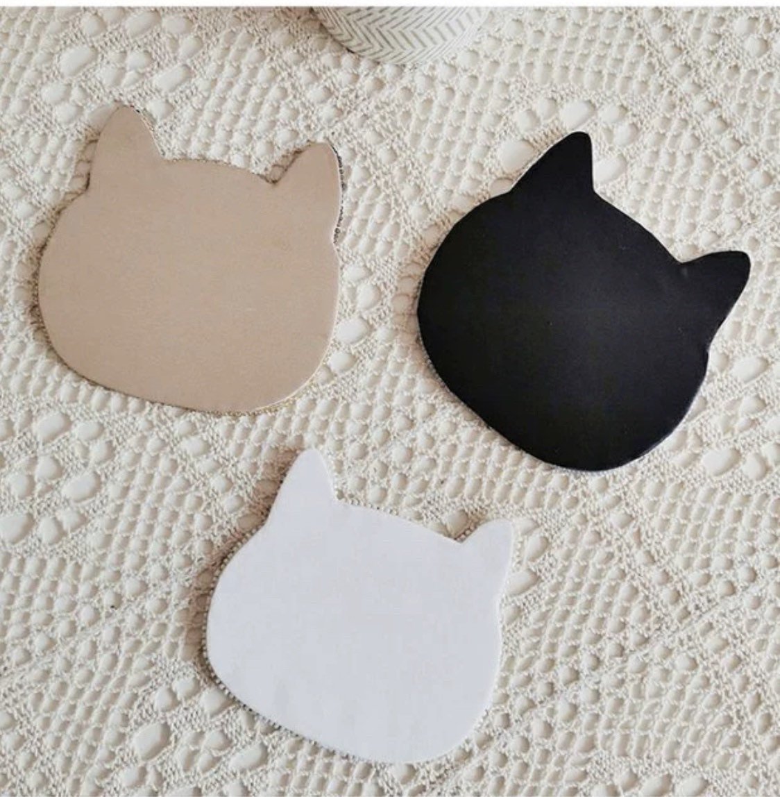 Handmade Cat Coaster with Beads.