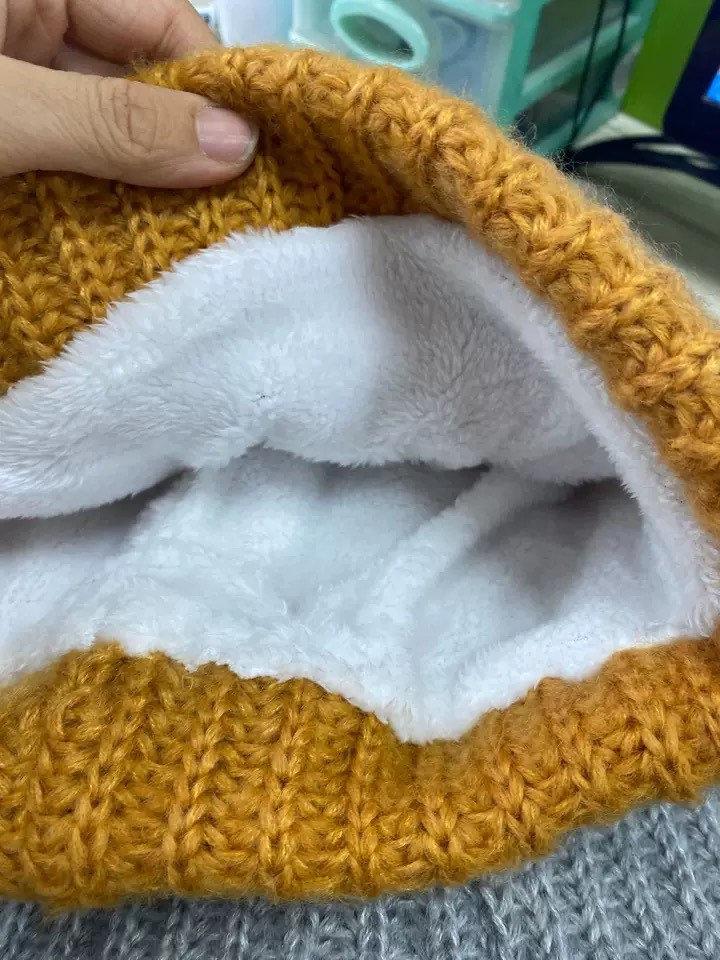 Oversized Slouchy Unisex Knitted Hat.