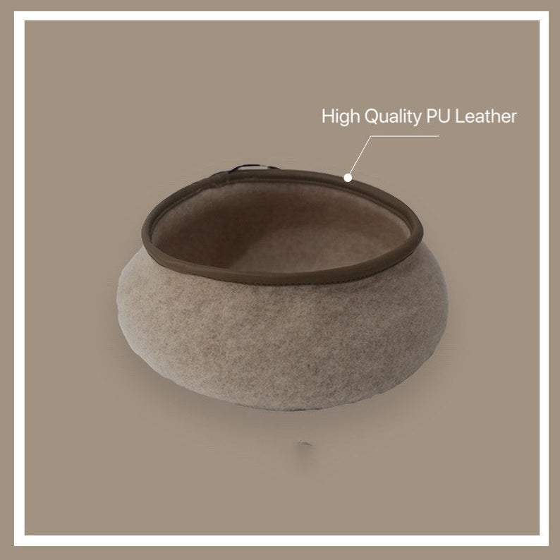 Vintage Style Wool Beret for Women with Leather Rim.