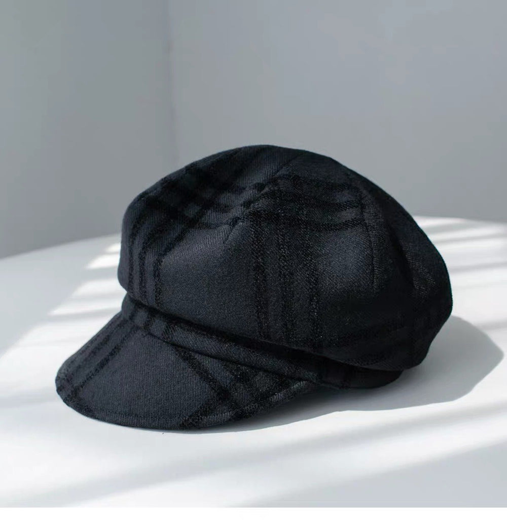 Black fine woven wool newsboy cap, three-quarter product view