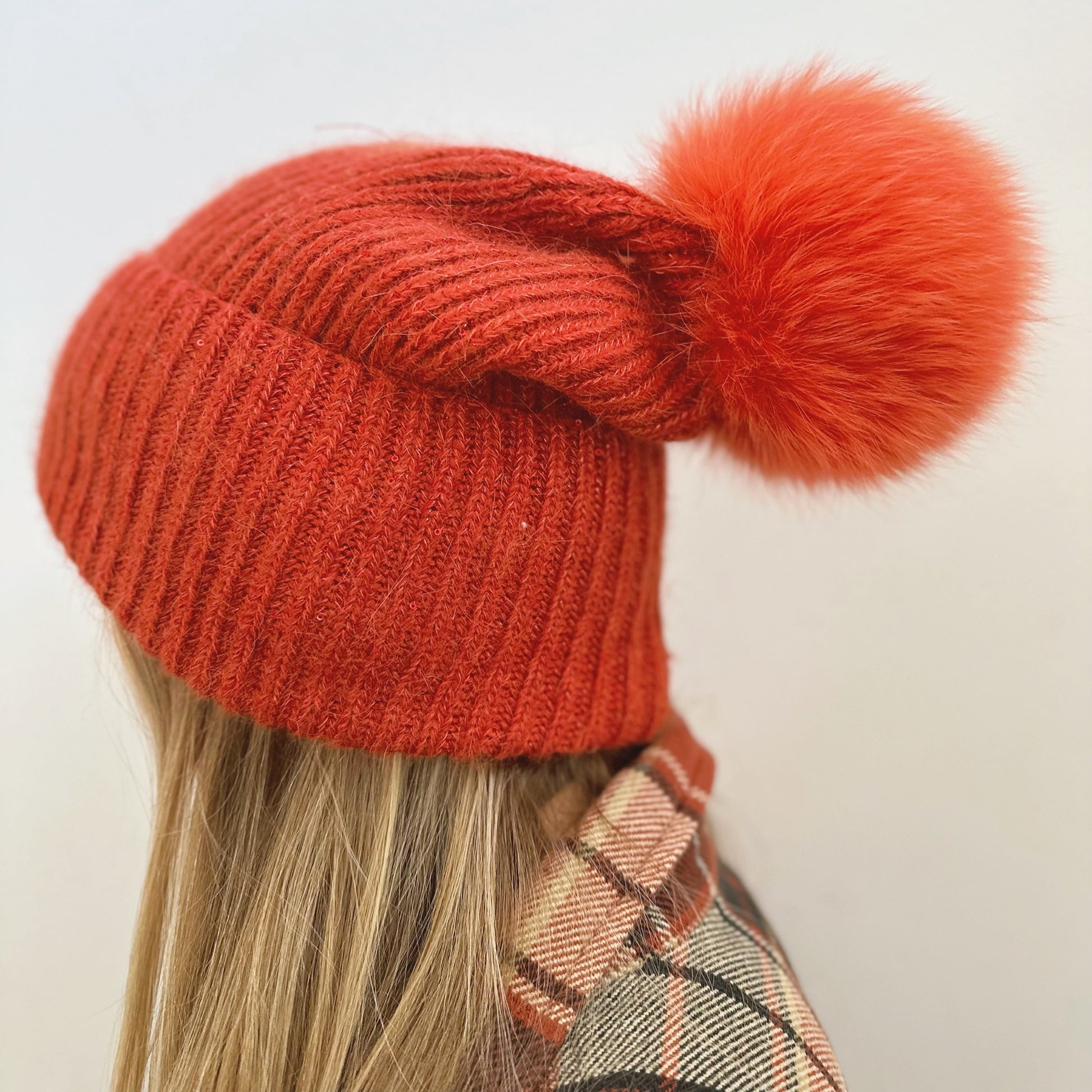 Knitted Beanie Hat with Removable Pom Pom Mspineapplecrafts
