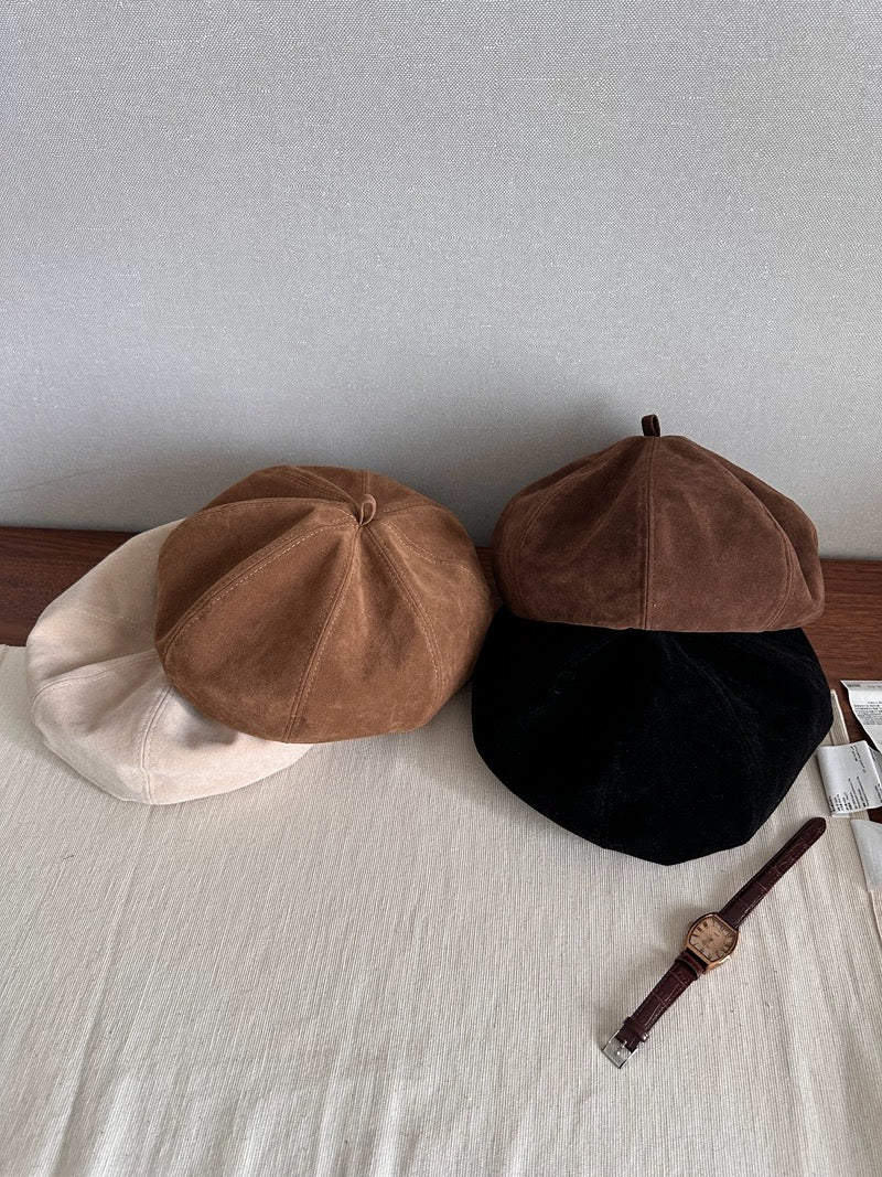 Unisex Suede Beret Mspineapplecrafts