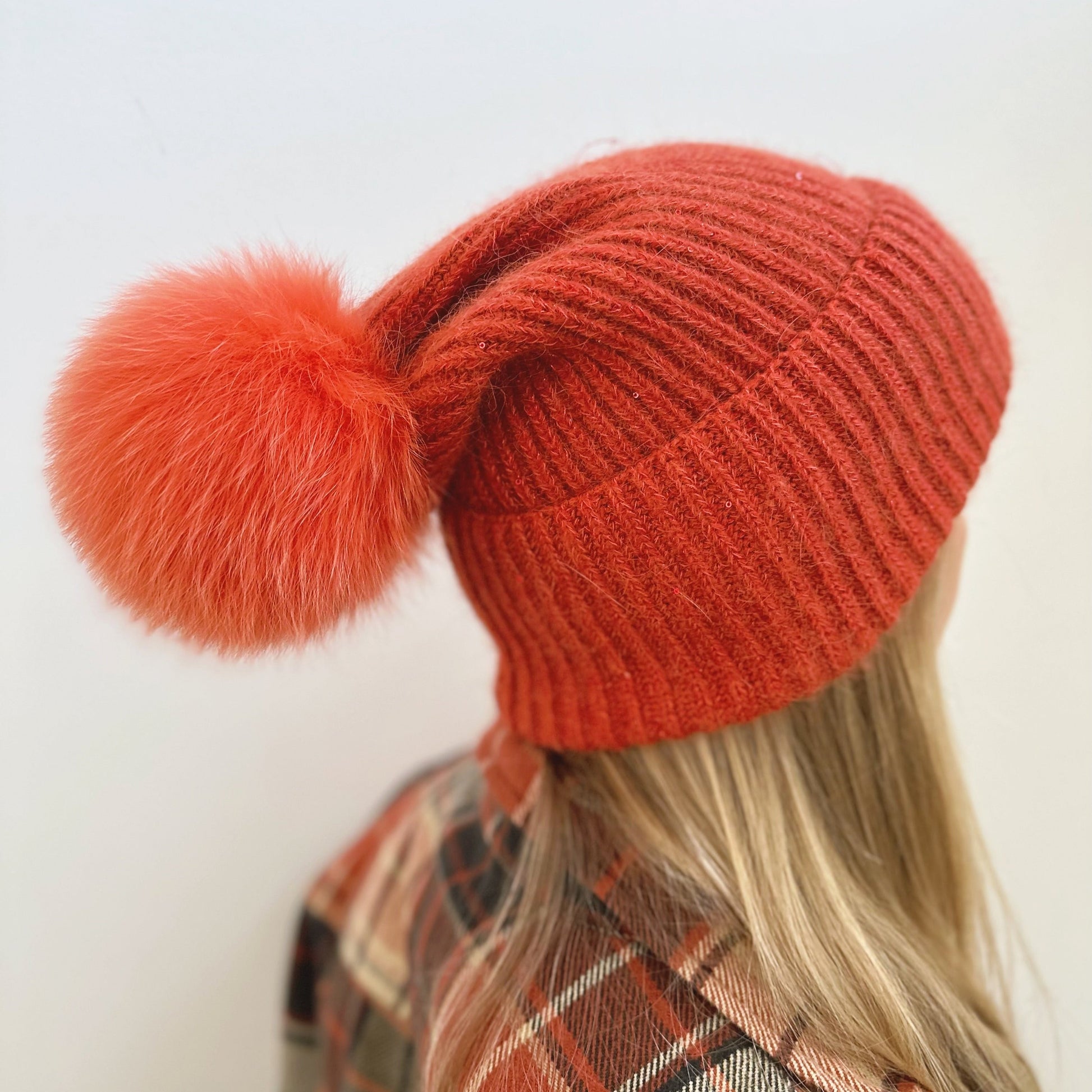 Knitted Beanie Hat with Removable Pom Pom Mspineapplecrafts