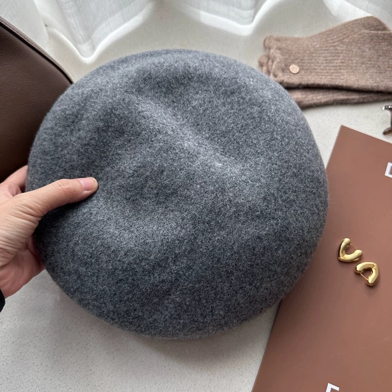 Oversized Wool Beret – Gray