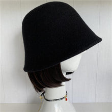 Load image into Gallery viewer, 100% Wool Foldable Cloche Hat