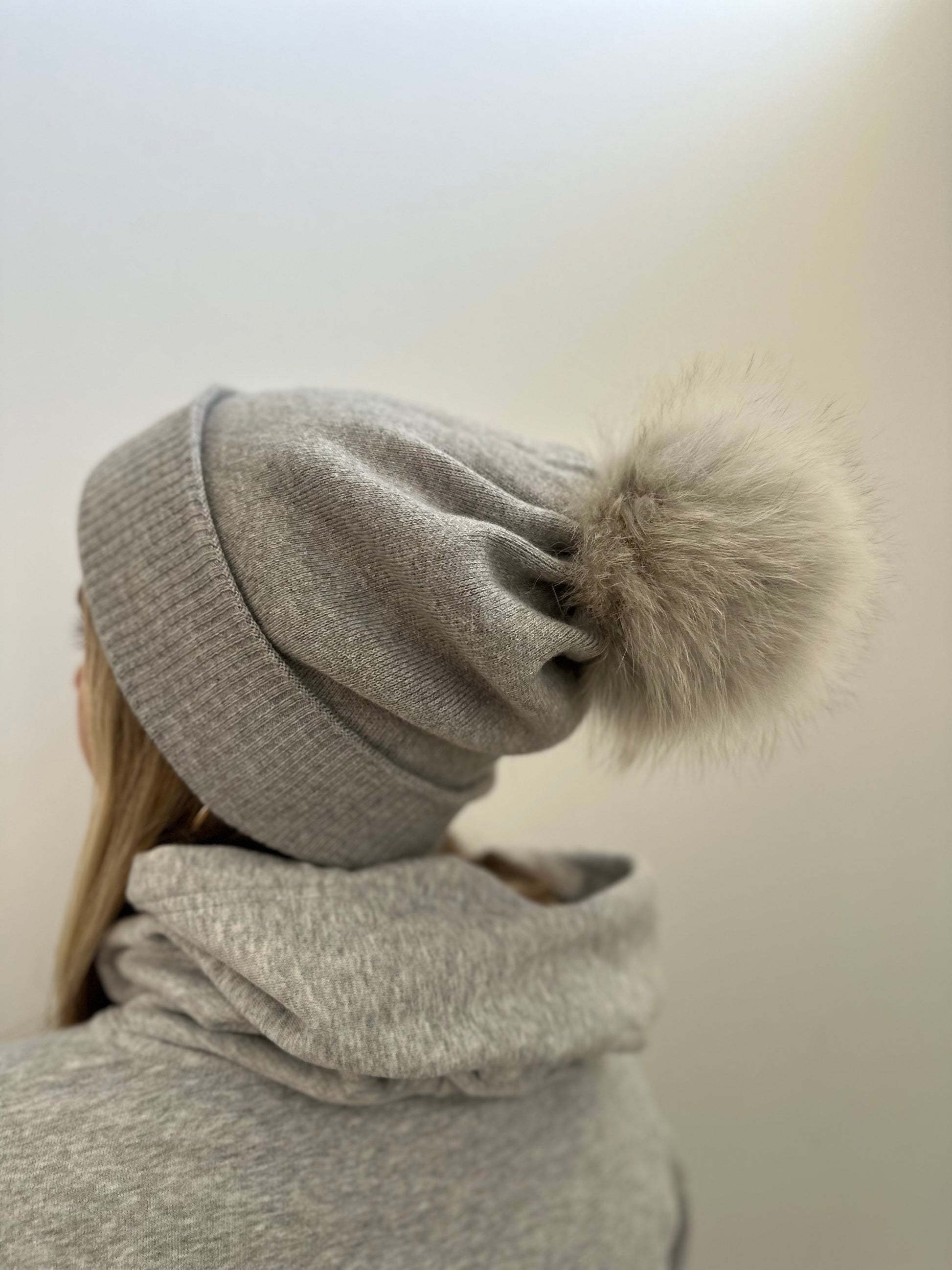Knitted Beanie hat with Removable Pom Pom for Women Mspineapplecrafts