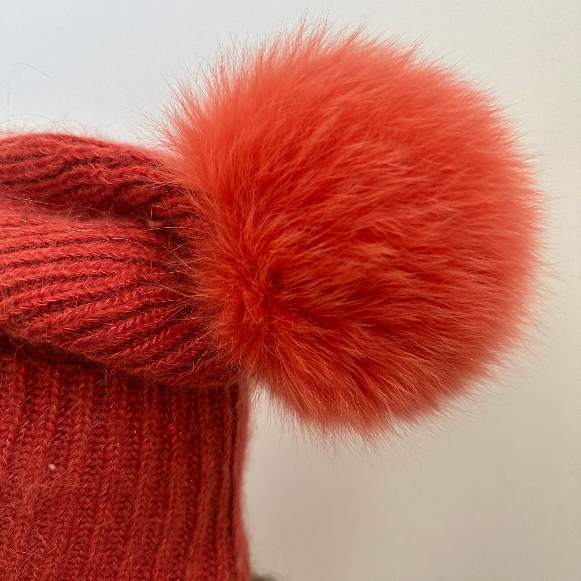 Knitted Beanie Hat with Removable Pom Pom Mspineapplecrafts