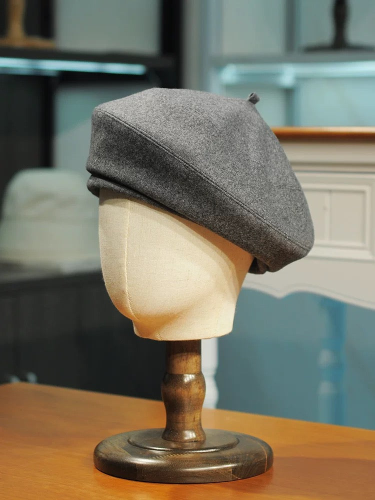 Wool French Beret - Classic Artist Hat for Unisex - Detail View