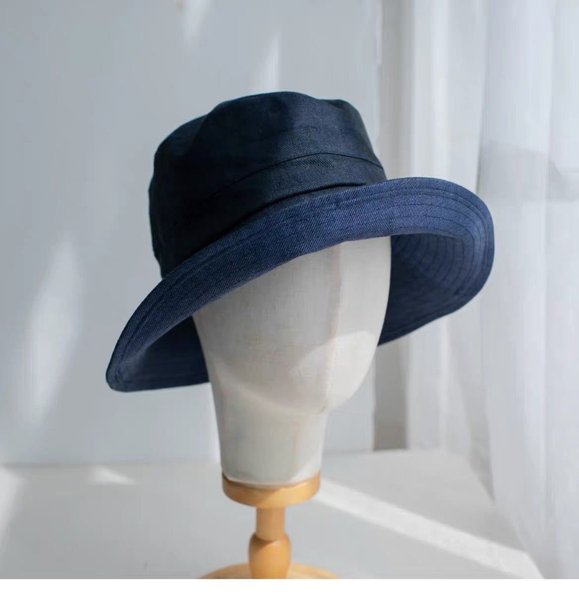 Reversible Linen Bucket Hat for Women – Navy