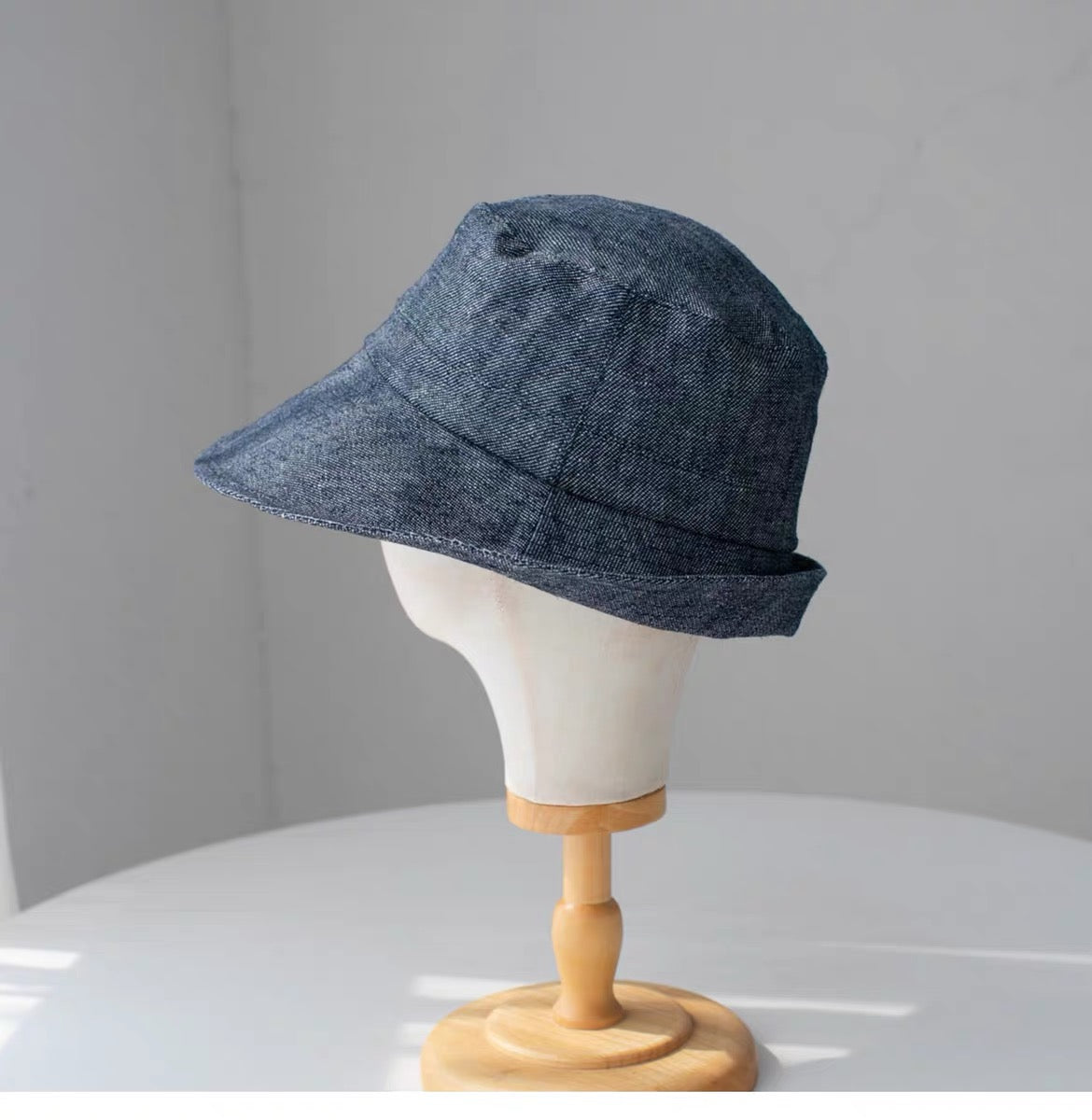 Reversible Linen Bucket Hat for Women – 100% linen reversible wide-brim sun hat