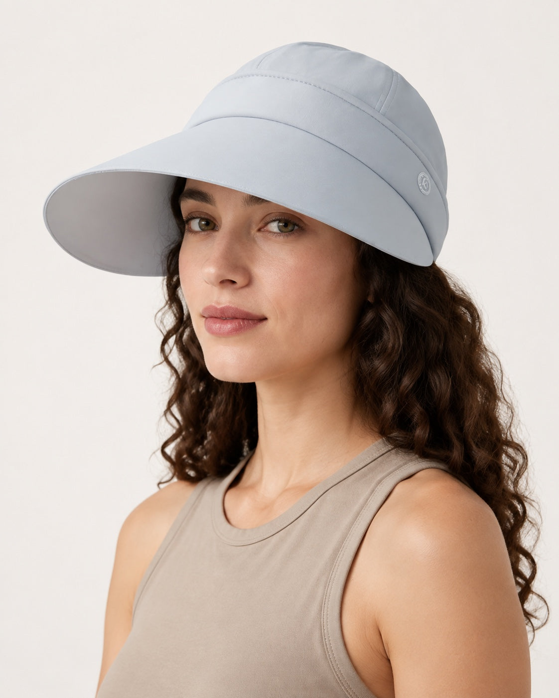Light gray 2-in-1 wide brim sun hat with removable top for women, shown on a studio model