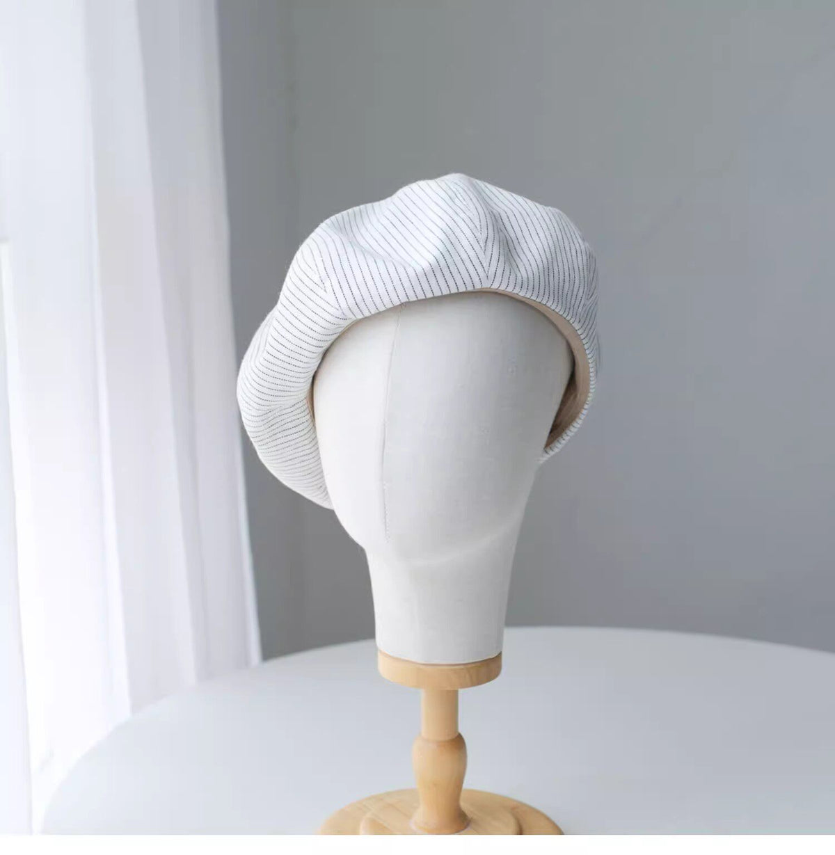 Oversized linen French beret for women – Black & White Stripe
