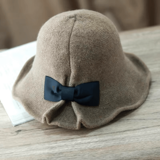 Foldable Cloche Hat.