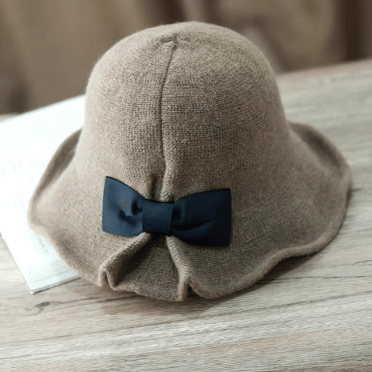 Foldable Cloche Hat.