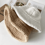Oversized Arequipa Fleece Hat for Women.