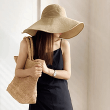 Load image into Gallery viewer, Extra Wide Brim Bucket Hat  for Women.