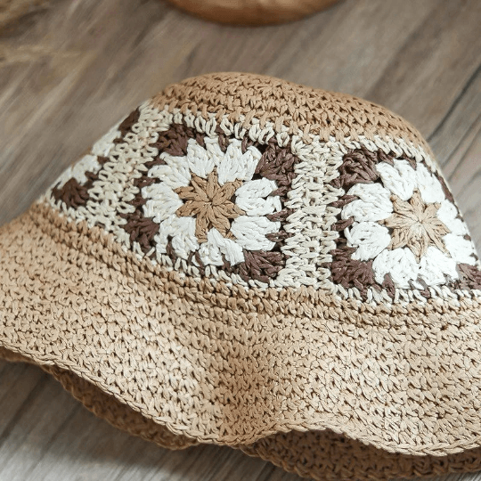 Flower Straw Hat for  Women.