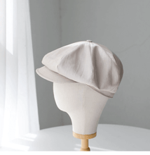 Load image into Gallery viewer, Oversized Linen Newsboy Hat.