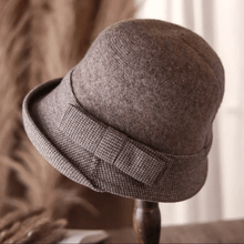 Load image into Gallery viewer, Wool Cloche Hat, Winter Hat for Women, Wool Bucket Hat for Women, Fall/Winter Hat for Girl, Elegant Hat for Women, Gift for her.