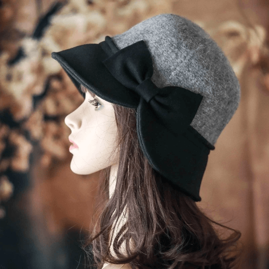 Women Wool Cloche Hat.