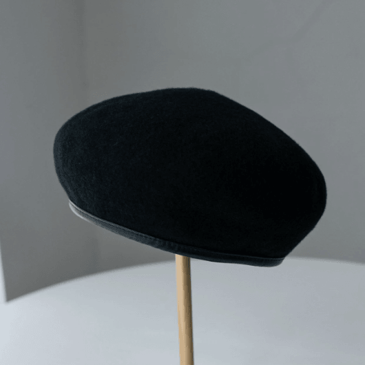 Custom Made 100% Wool Unisex Beret Hat with Leather Band - Mspineapplecrafts