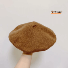 Load image into Gallery viewer, Oversized Beret for Women(Fits for large head), Made with 100% wool.