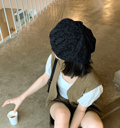 Oversize Beret Hat for Women/ French Style Vintage/ Painter Beret/ Animal Pattern Beret.