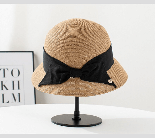 Straw Hat with Bow Tie for Women.