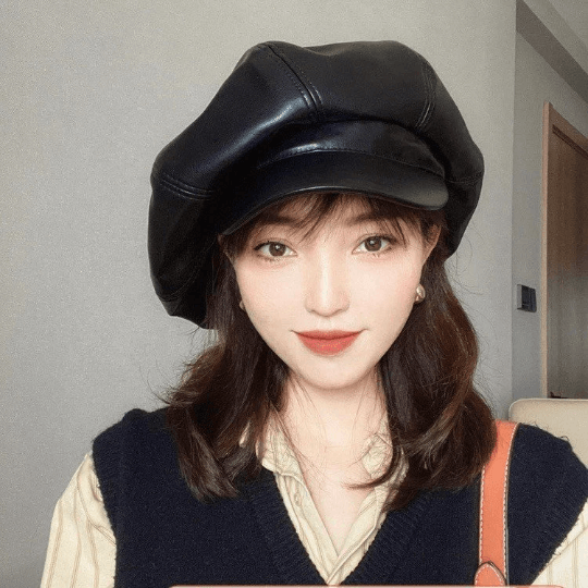 Oversized Leather Newsboy Hat.