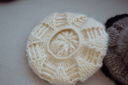 2 Way Knitted Beret hat with Removable Pom Pom