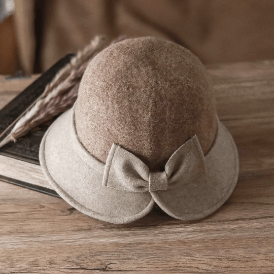 Women Wool Cloche Hat.