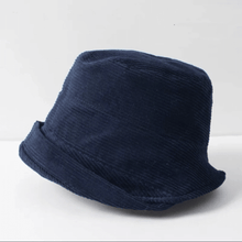 Load image into Gallery viewer, Oversized Fall Winter Bucket Hat.