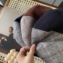 Load image into Gallery viewer, Stitching Pattern Beret for Women.