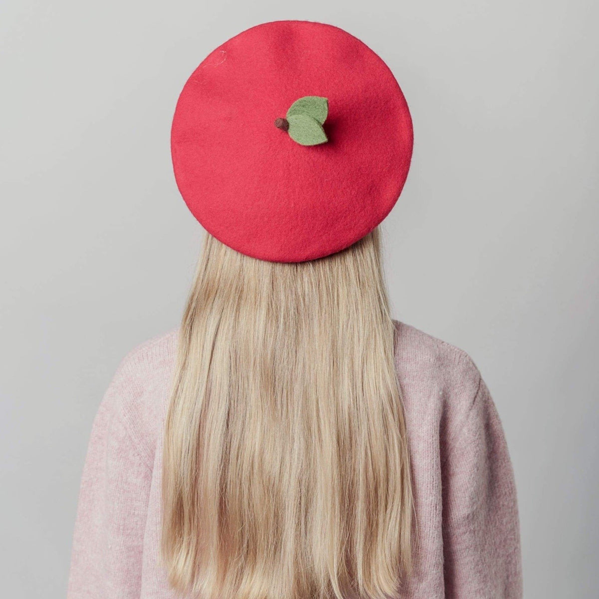Women\'s 100% wool laine apple hat il_fullxfull.6248748488_hqw9.jpg main image 4