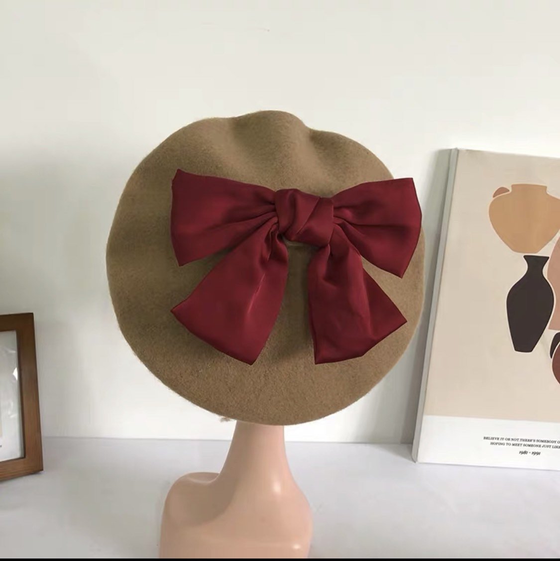 Beret Hat with Removable Bow for Women and Girls.