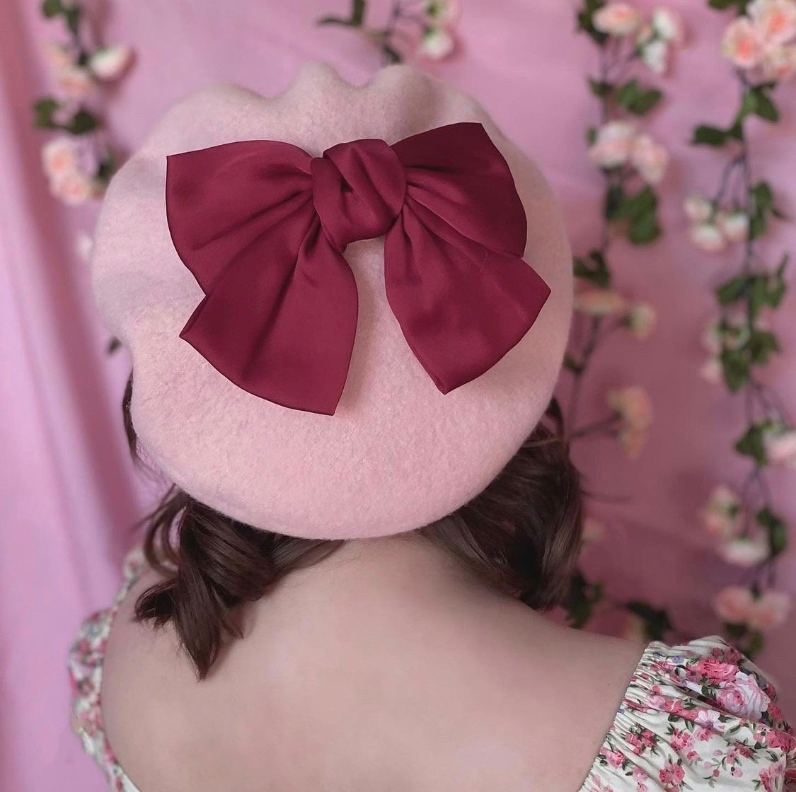 Beret Hat with Removable Bow for Women and Girls.