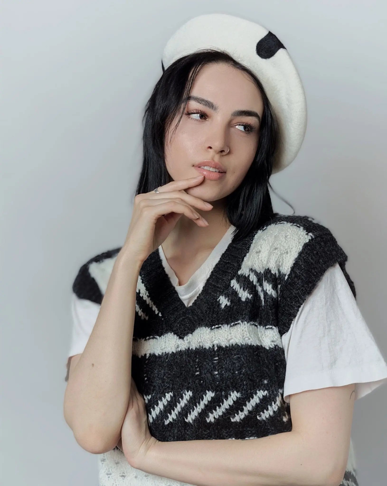 Classic Cow Print Wool Berets for Women and Kid.
