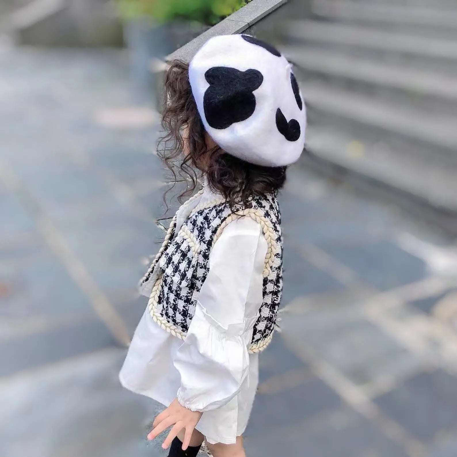 Classic Cow Print Wool Berets for Women and Kid.