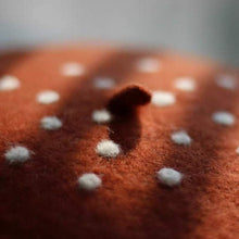 Load image into Gallery viewer, Deer and Giraffe Beret for Women and Girls.