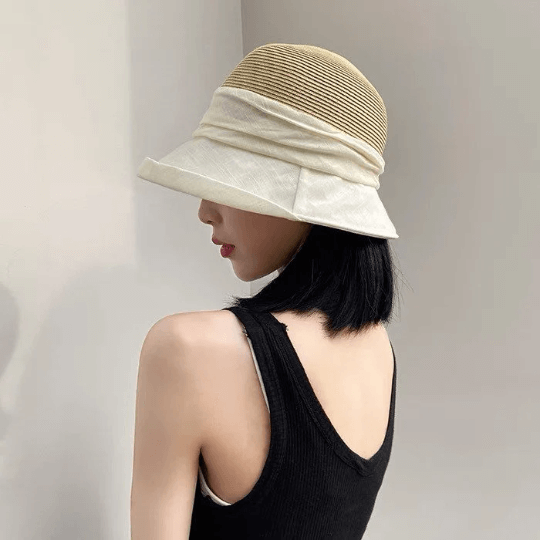 Straw Hat with linen brim for Women.