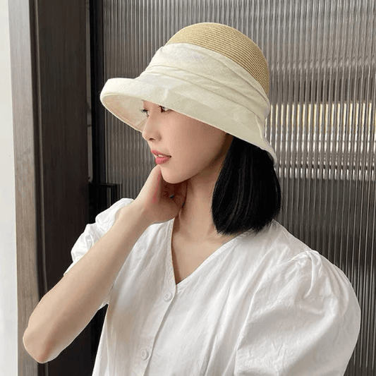 Straw Hat with linen brim for Women.