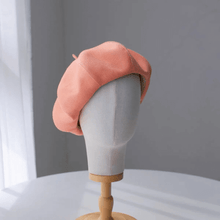 Load image into Gallery viewer, Oversized Spring Summer Linen Beret for Women.