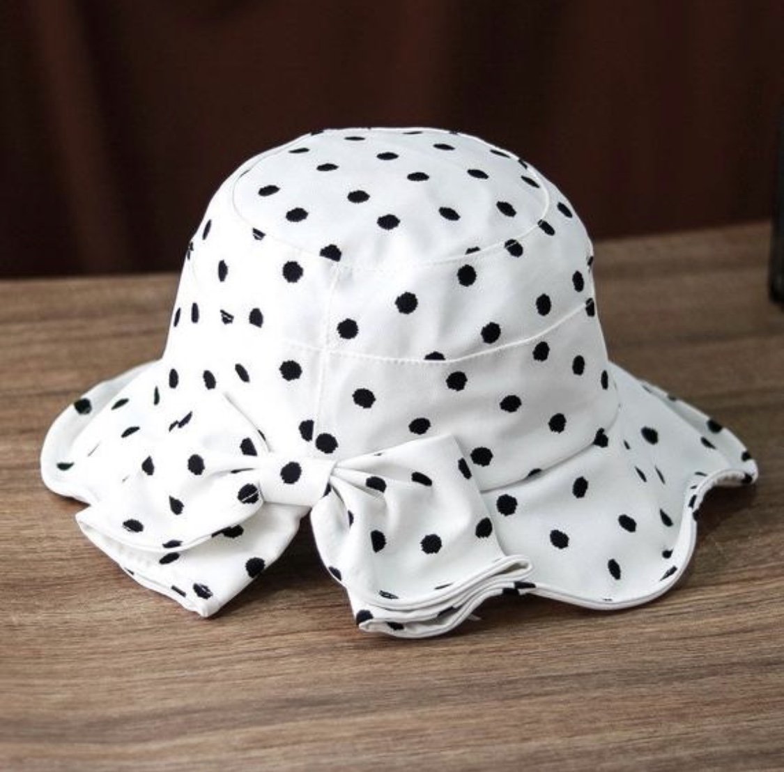 Dot Print Bucket Hat for Women and Girls.