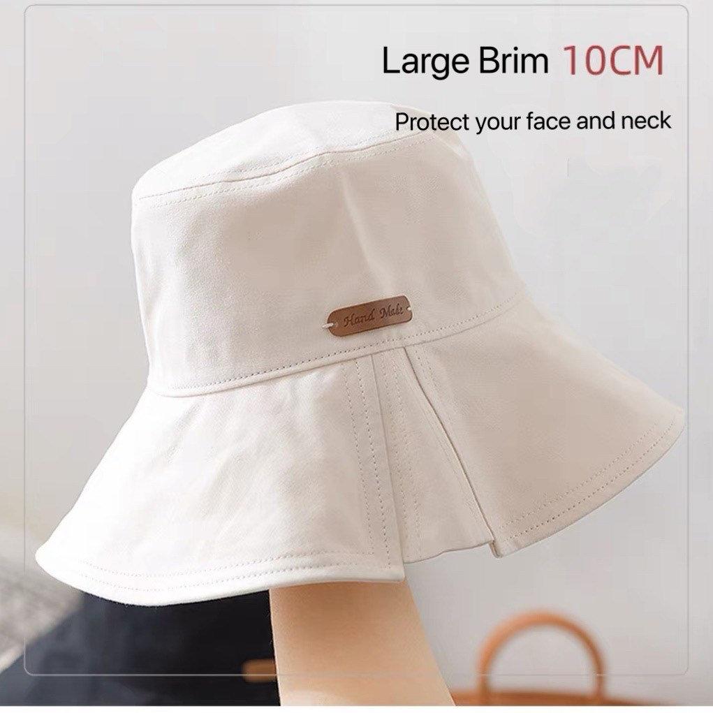 Foldable Wide Brim Bucket Hat for Women.