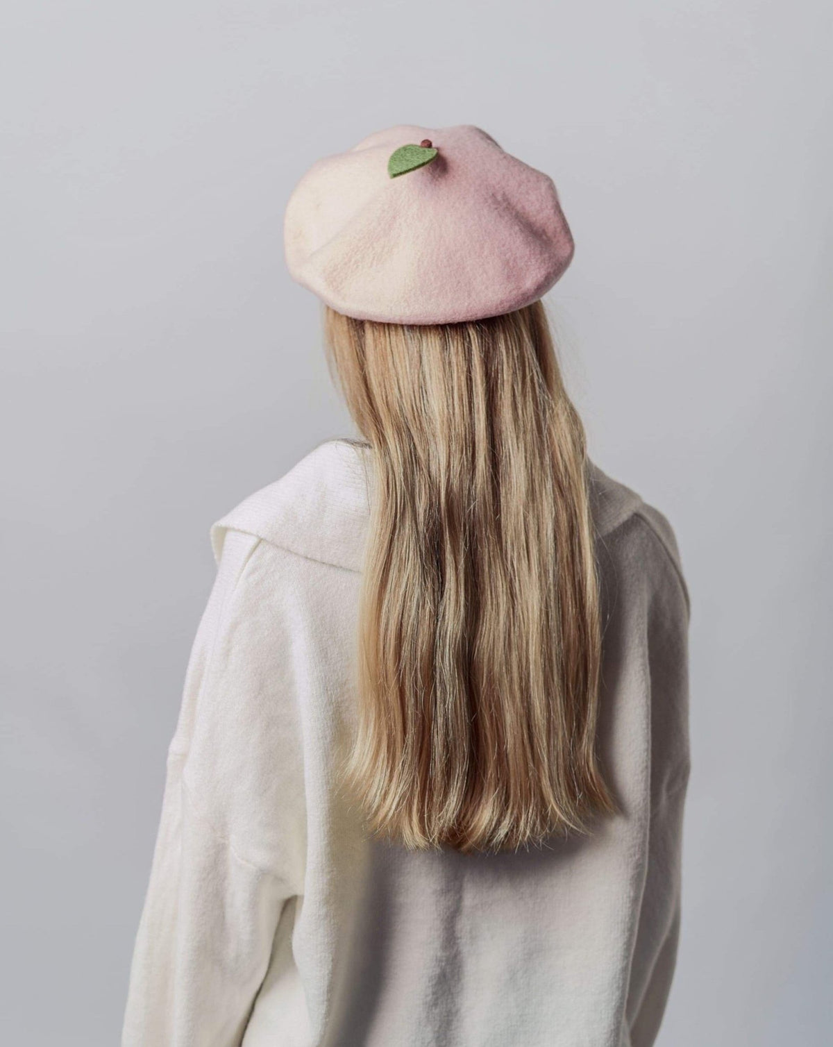 Peach Wool Beret | Hand-Painted French Beret for Women  display picture 1